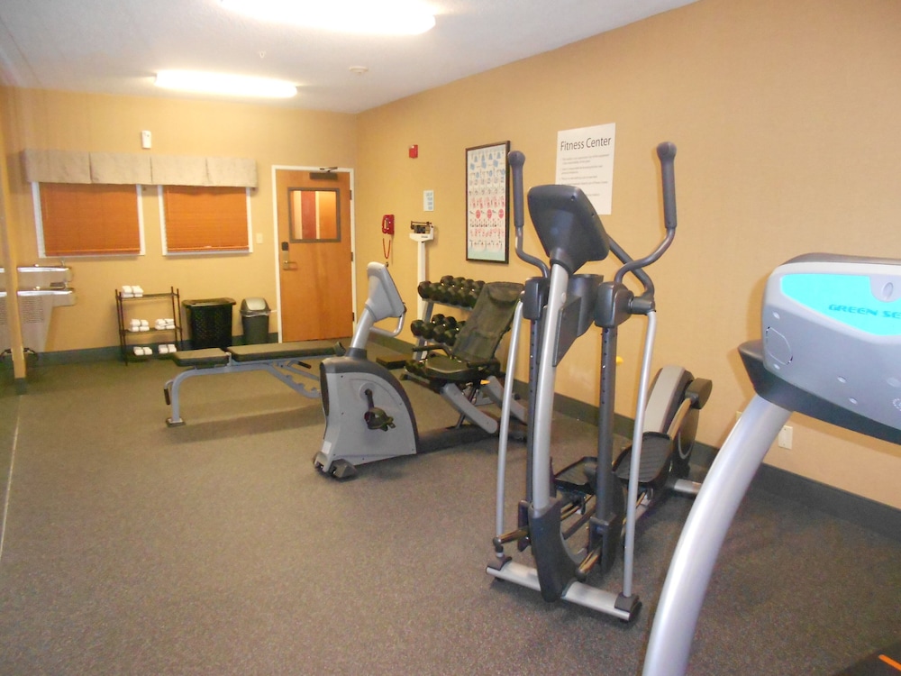 Holiday Inn Express & Suites Lancaster by IHG - photo 52