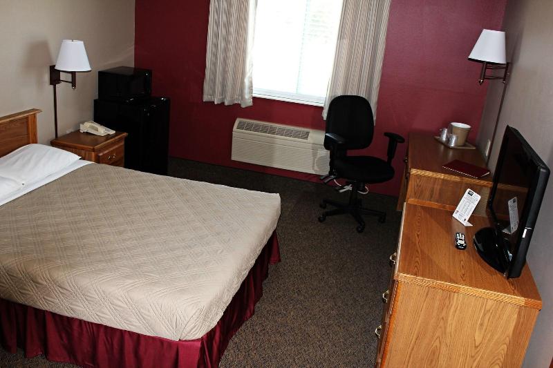 Capri Inn and Suites of Beatrice - photo 21