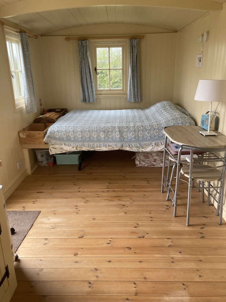 Oxton Hill Hideaway in Southwell, United Kingdom