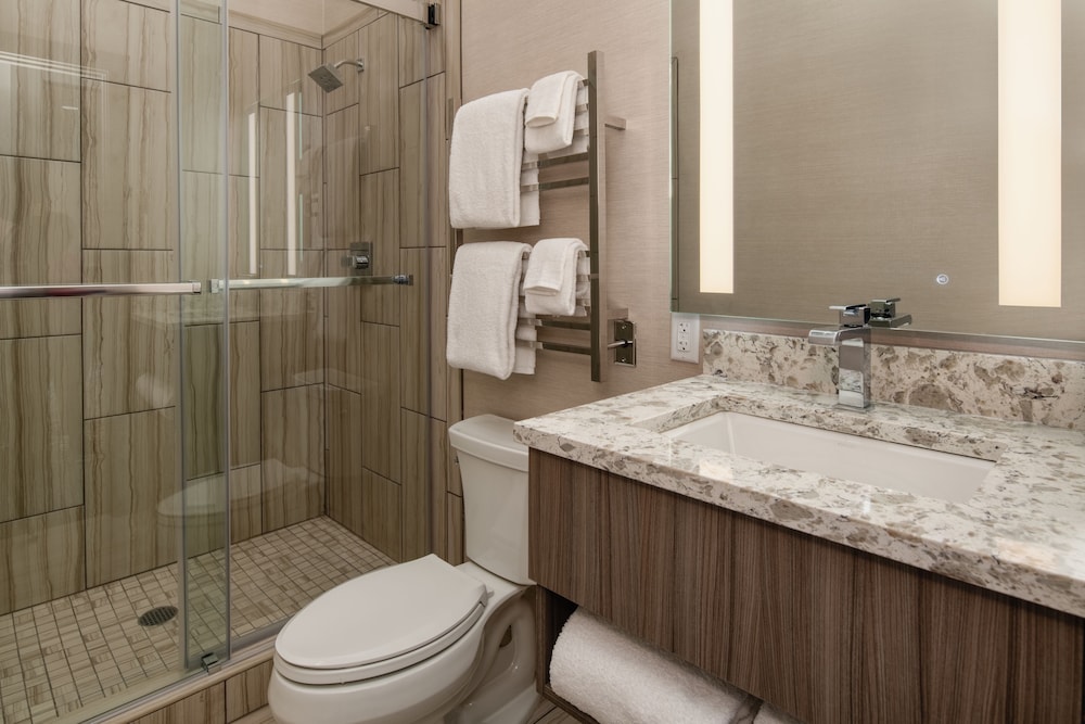 Harlow Hotel - photo 40