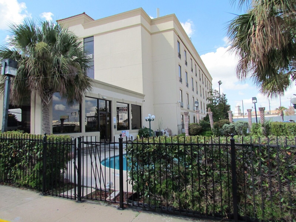 Great Value Inn - photo 36