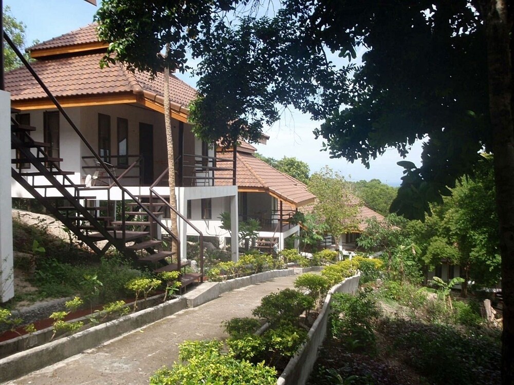 Baan Leelawadee - carbon neutral hotel in Koh Samui