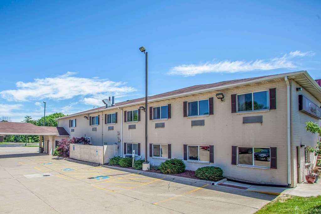 Comfort Suites Peoria I 74 — Peoria