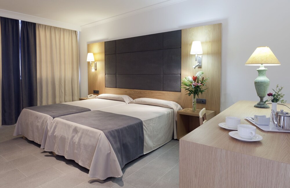 Hotel Artmadams in Palma, Spain