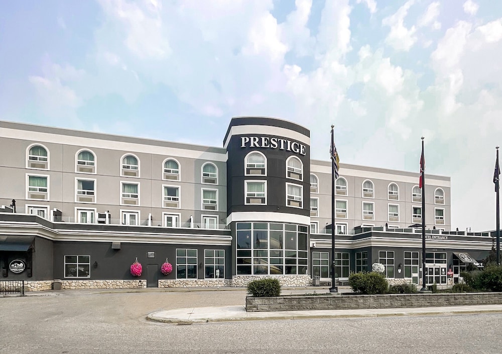 Prestige Treasure Cove Resort in Prince George, Canada