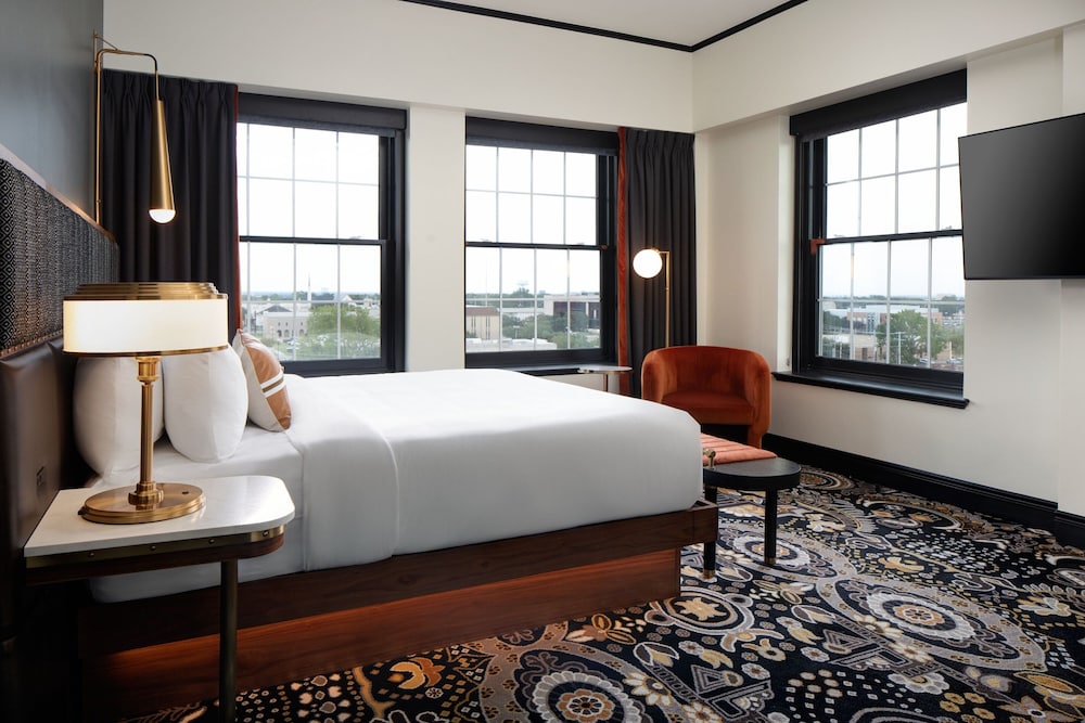 LaSalle Boutique Hotel - photo 45