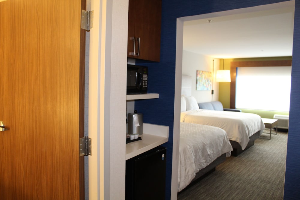 Holiday Inn Express and Suites Gettysburg by IHG - photo 26