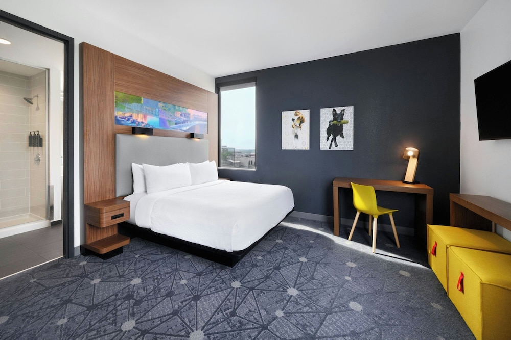 Aloft Greenville Downtown - photo 10