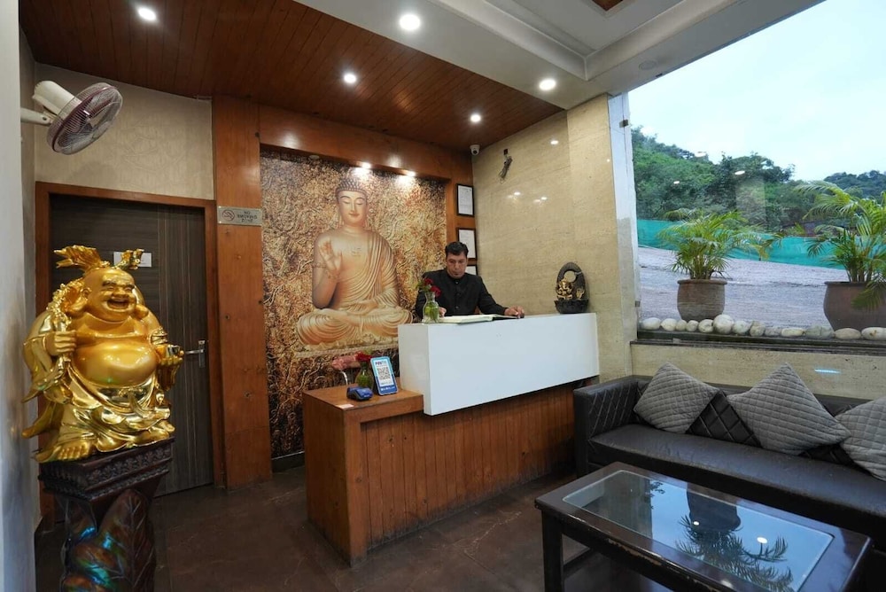 Royal Suites Chakki Morh — Kasauli
