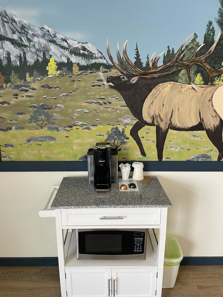 Sacajawea Inn - photo 5