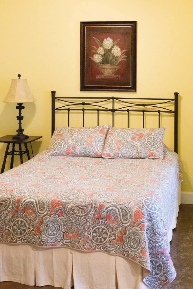 High Cotton Inn - photo 3