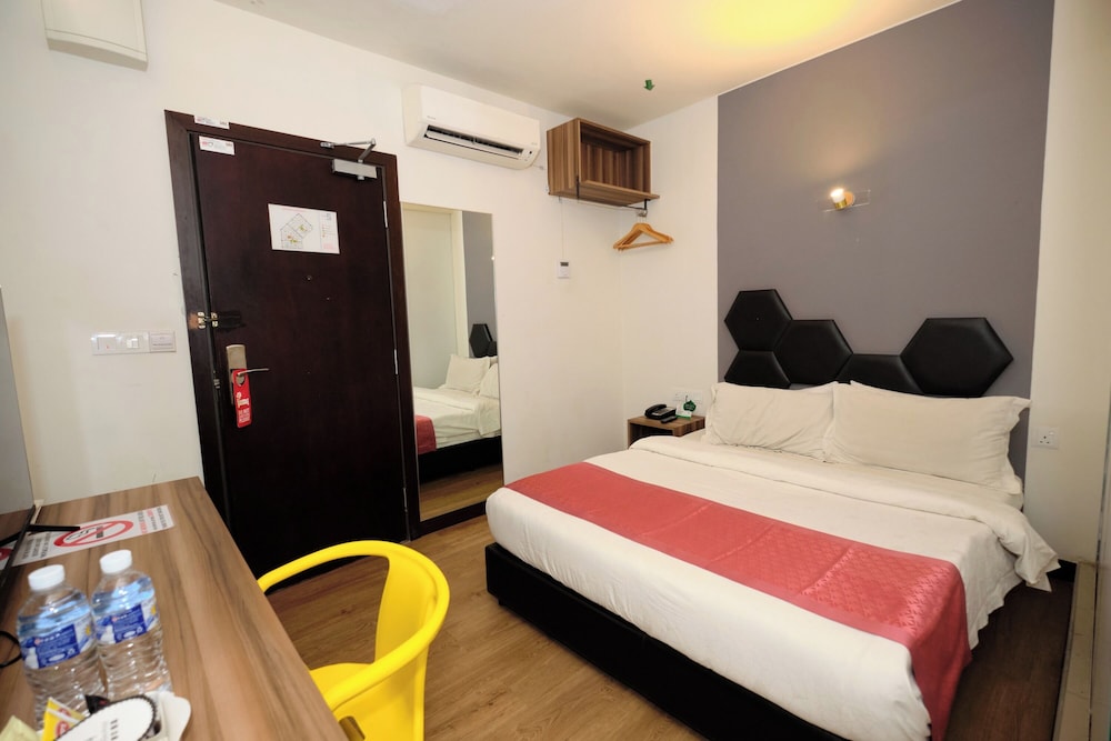 Memoire Hornbill Hotel Kuching Sarawak — Kuching