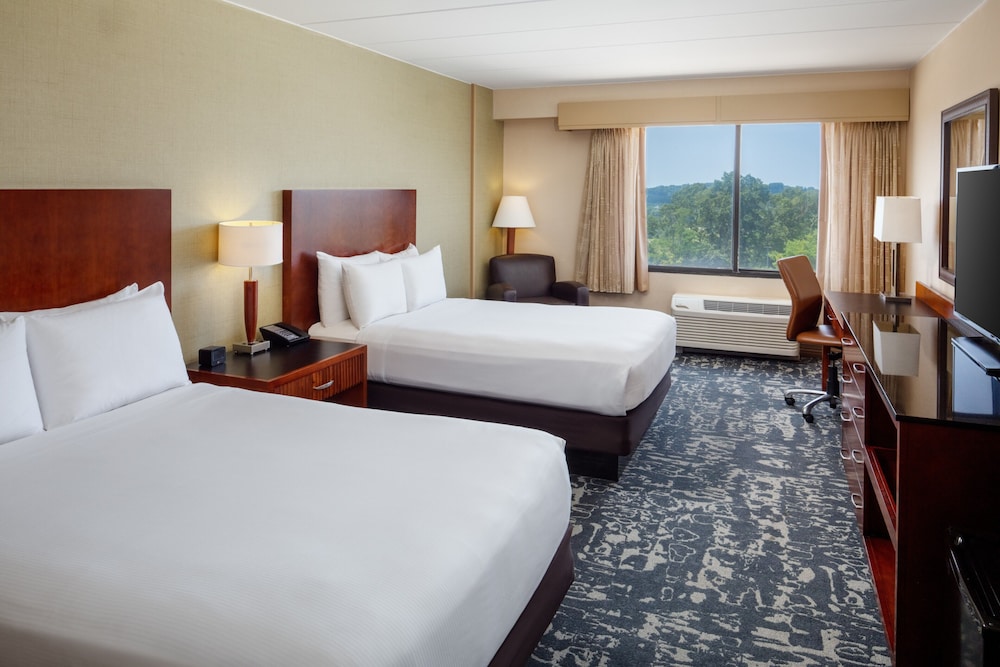 DoubleTree by Hilton Boston North Shore - photo 14
