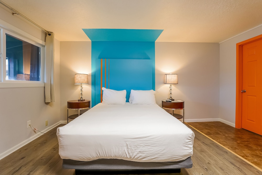 Coast River Inn by OYO Seaside - photo 8