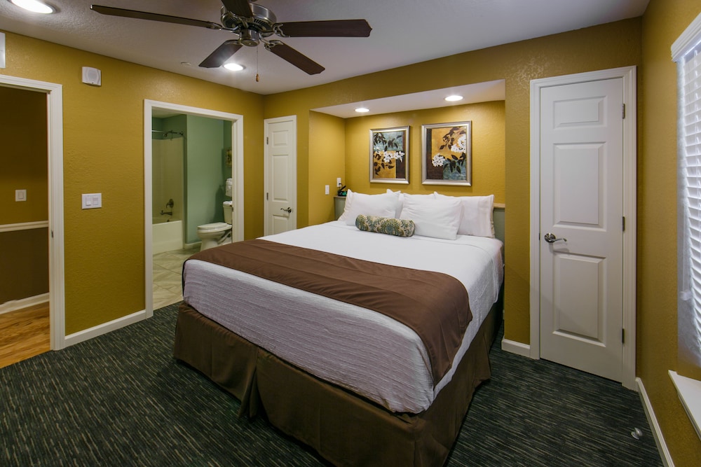 Holiday Inn Club Vacations Orlando Breeze Resort by IHG - photo 17