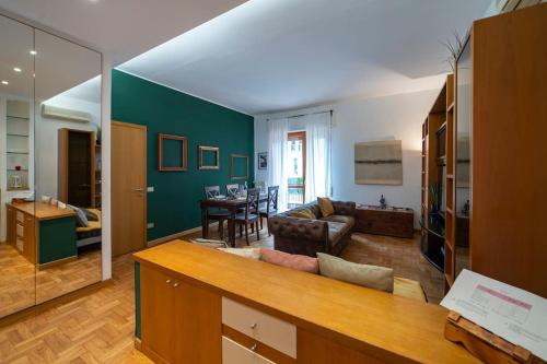 Central Perk NEW @ Brescia — 4-Star Luxury Hotel in Brescia, Italy