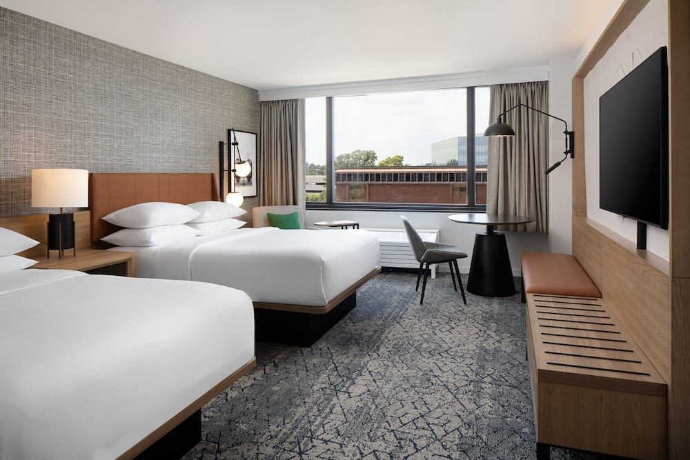 Sheraton Westport Plaza Hotel St. Louis - photo 23