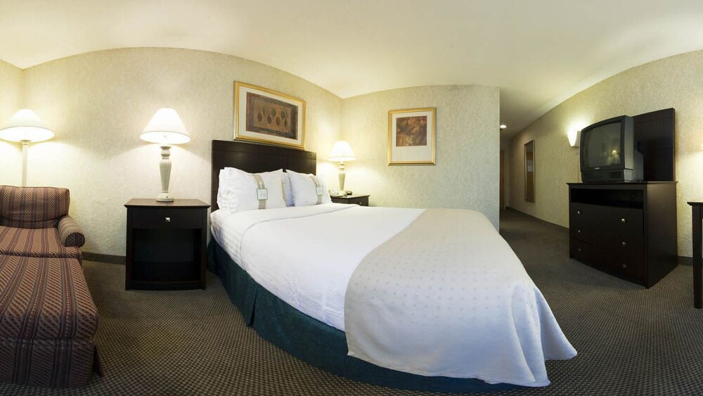 Wyndham Garden Hopkinsville - photo 4