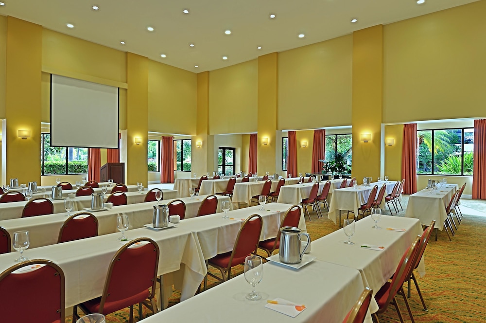 Courtyard by Marriott Bradenton Sarasota Riverfront - photo 25