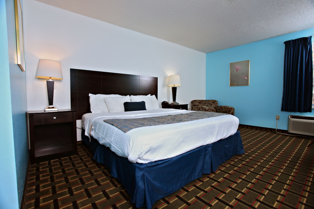 Coratel Inn & Suites By Jasper Newton - photo 4