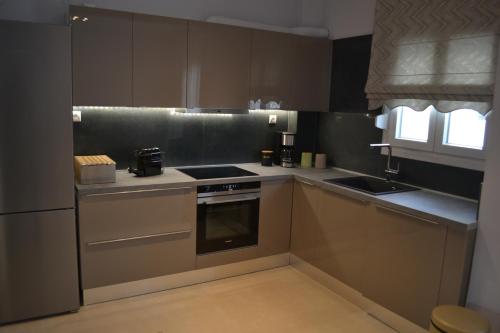 Kalamaria brand new 1 bedroom apartment — 4-Star Luxury Hotel in Thessaloniki, Greece