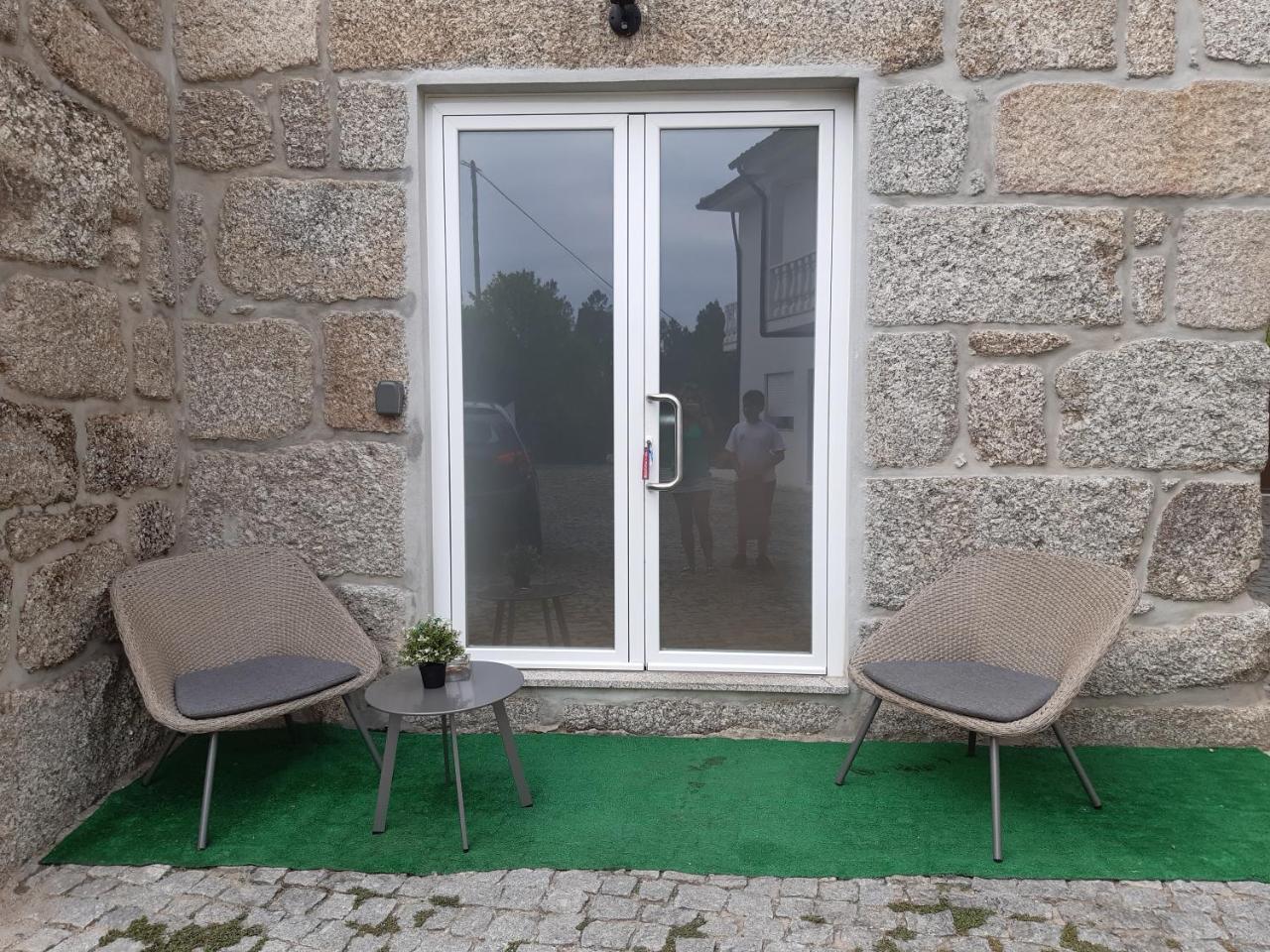 As casinhas dos meus Avós by Quinta do Paço in Amarante, Portugal