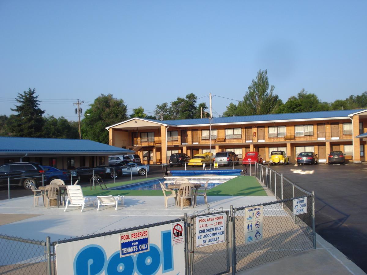 Hills Inn - featured photo