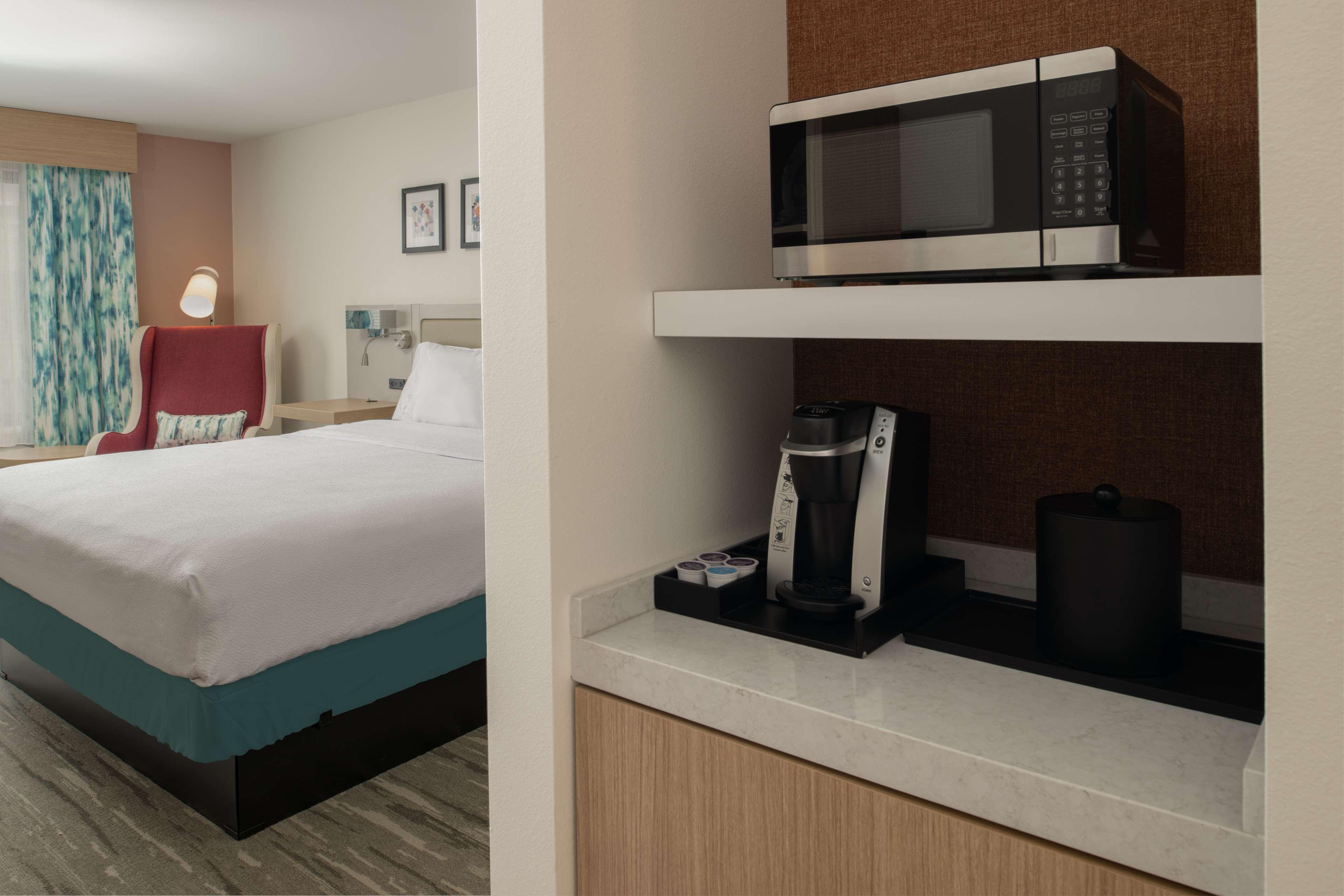 Hilton Garden Inn Tacoma Downtown - photo 13