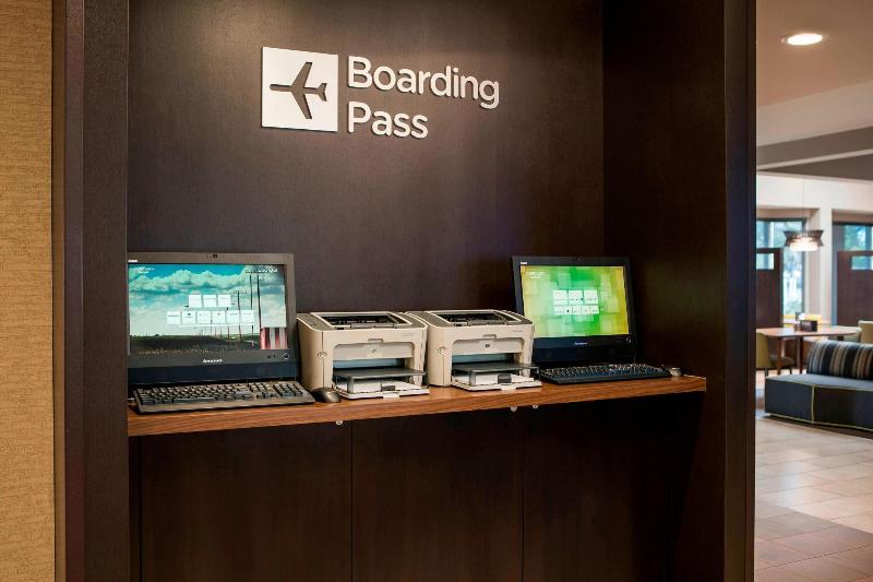 Courtyard by Marriott San Mateo Foster City - photo 6