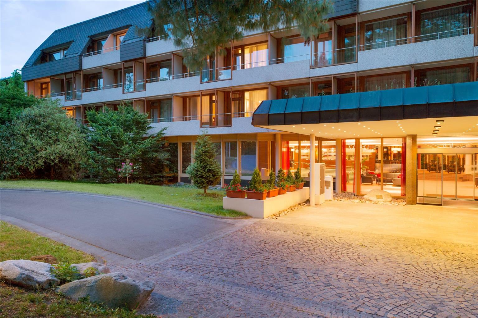 Dolce by Wyndham Bad Nauheim — 4-Star Luxury Hotel in Bad Nauheim, Germany