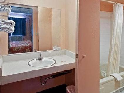 Snow Peak Inn - photo 18