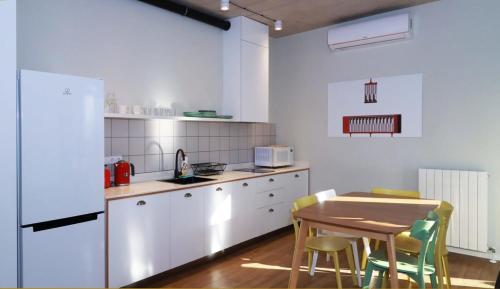2BR apartment with 2 balconies in heart of the city