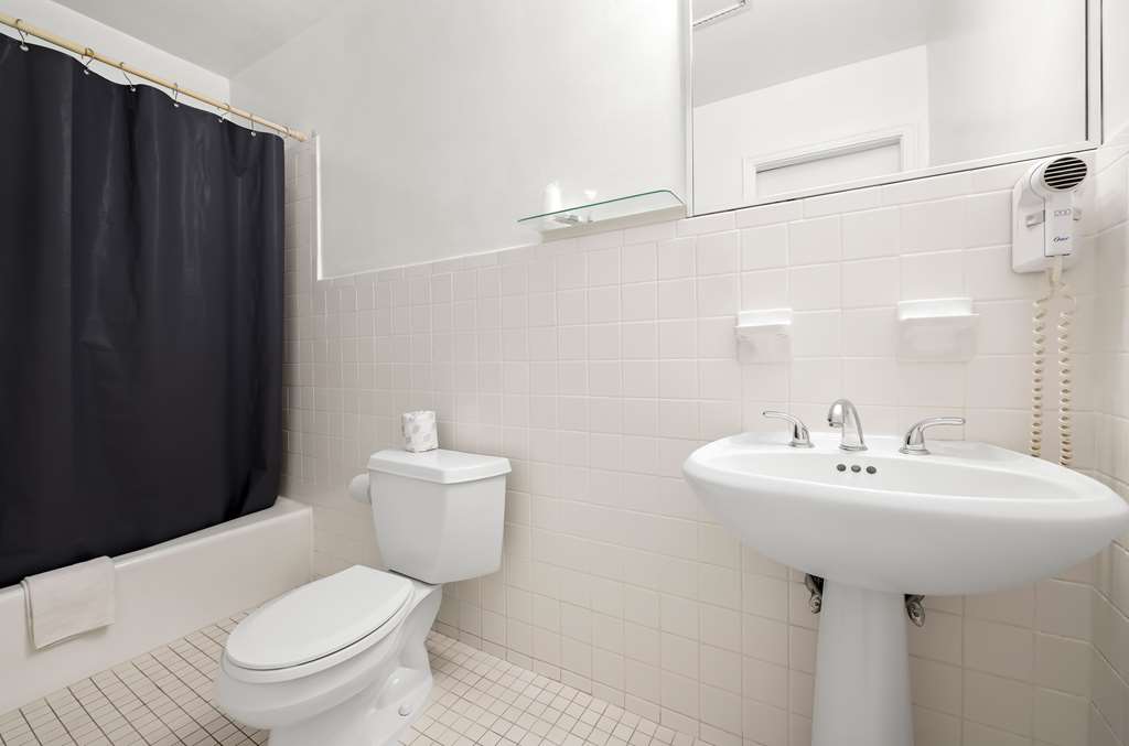Americas Best Value Inn Historic Clewiston Inn - photo 34