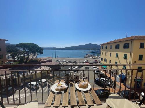 Casa Oliviero ArgonautiVacanze — 4-Star Luxury Hotel in Portoferraio, Italy
