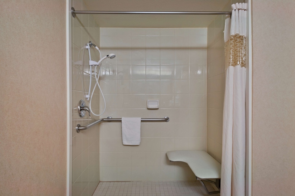 Hampton Inn Phoenix Anthem - photo 17