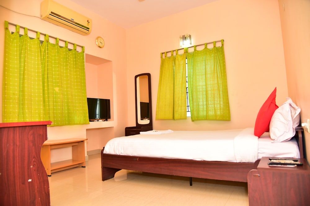 Hotel Theertha Park in Cuddalore, India