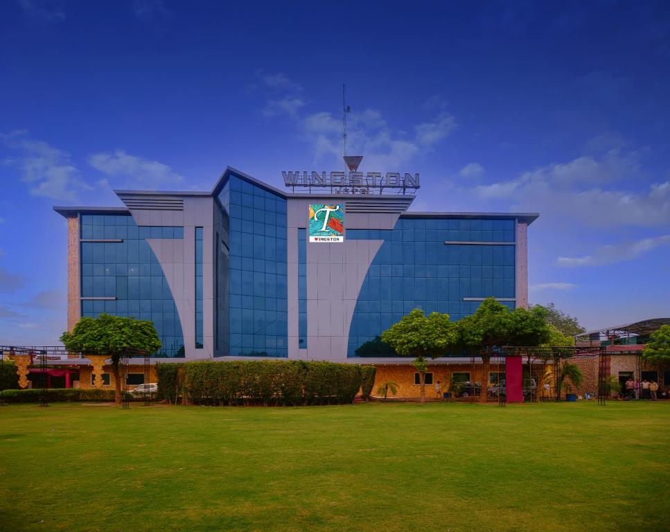 Wingston A Treehouse Hotel Mathura — hotel in Mathura