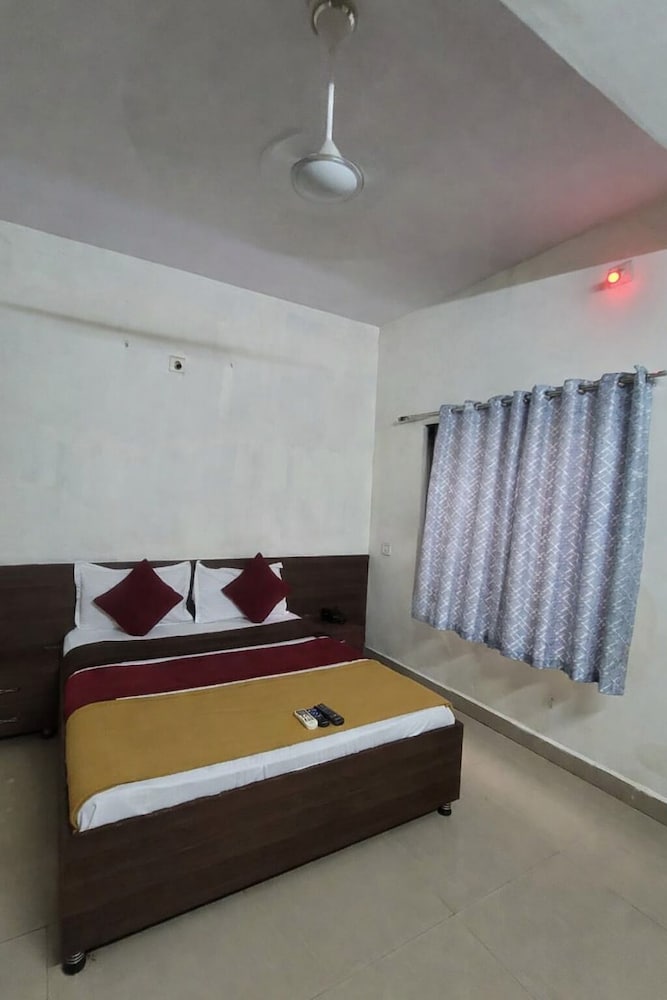 Hotel Aaradhana in Veraval, India