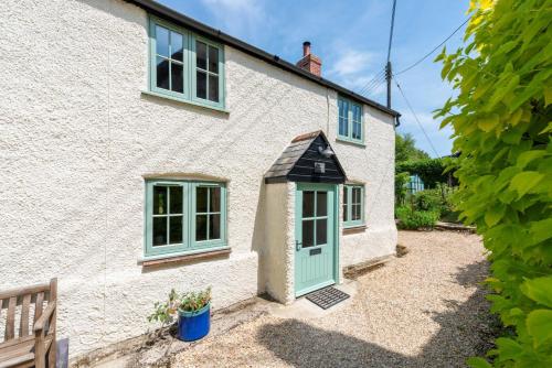 Gamekeeper's Cottage — 4-Star Luxury Hotel in Dorchester, United Kingdom