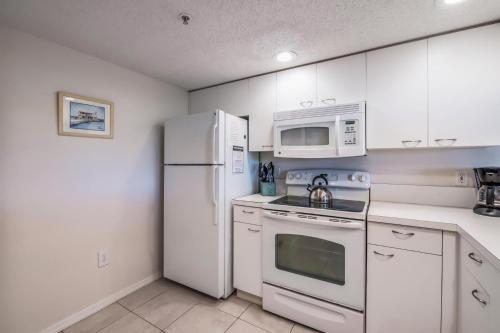 Sandy Pointe - photo 14