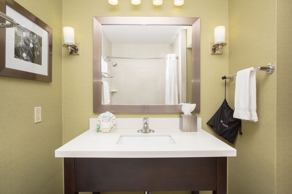 Wyndham Grand Executive Center Little Rock Airport - photo 19