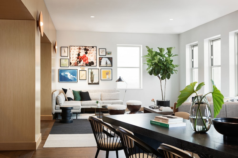 Kimpton Harper Hotel by IHG - photo 6