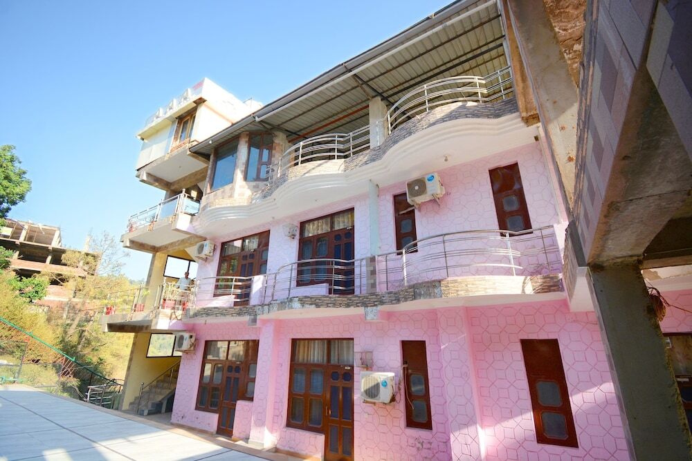 Aaa Hotel & Restaurant in Kasauli, India