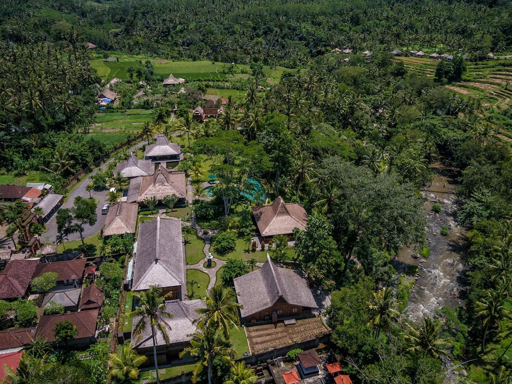 Permata Ayung Private Estate pet-friendly hotel Ubud