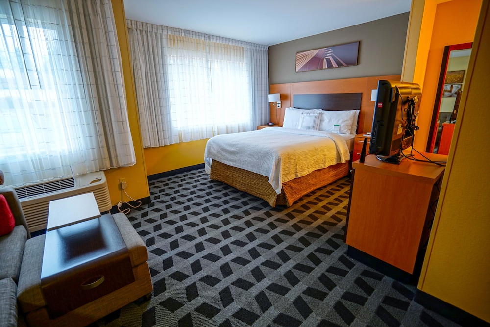 TownePlace Suites by Marriott Bend - photo 11
