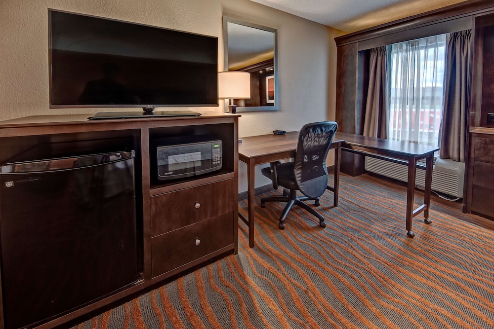 Hampton Inn by Hilton Clarksville - photo 12