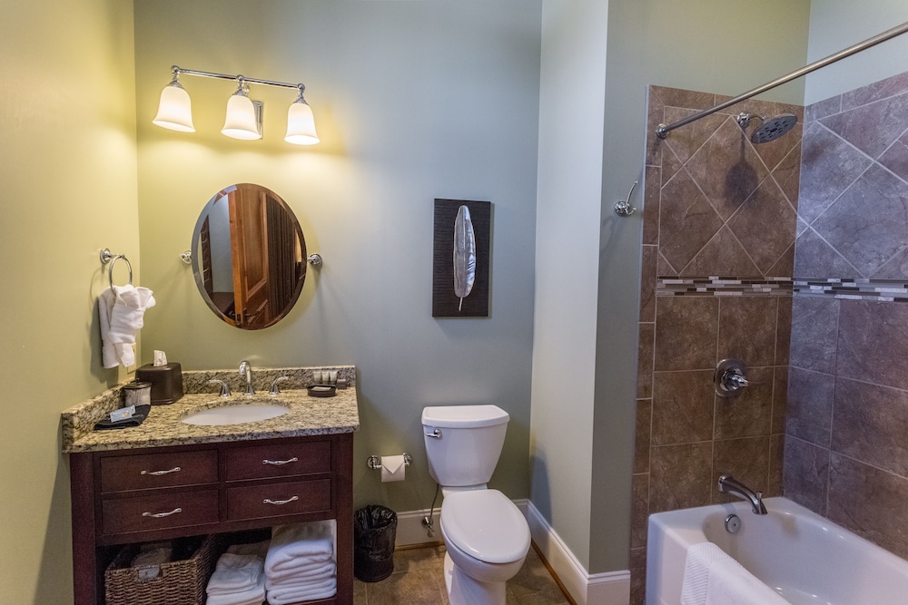 The Bleckley Inn - photo 37