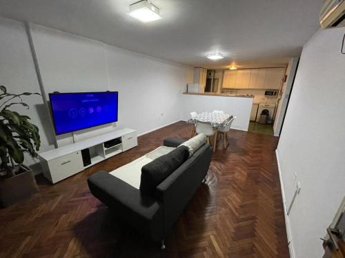 Depto Nva Cba mts Parque Sarmiento — 4-Star Luxury Hotel in Cordoba, Argentina
