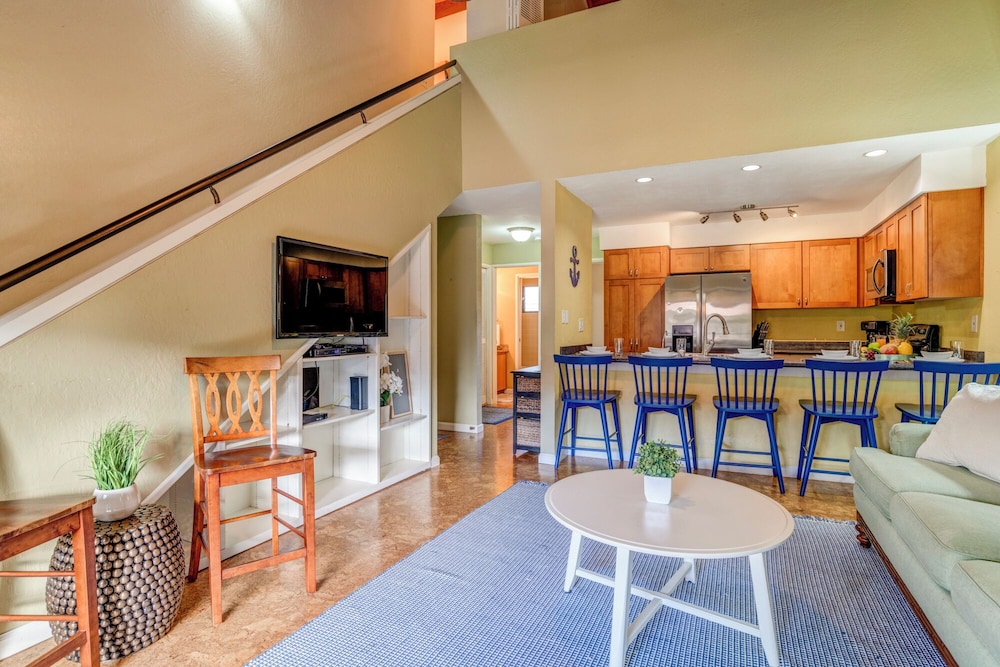 Kihei Resort 202 KRS 202 Family Getaway 2BD w AC Pool Beach - photo 16