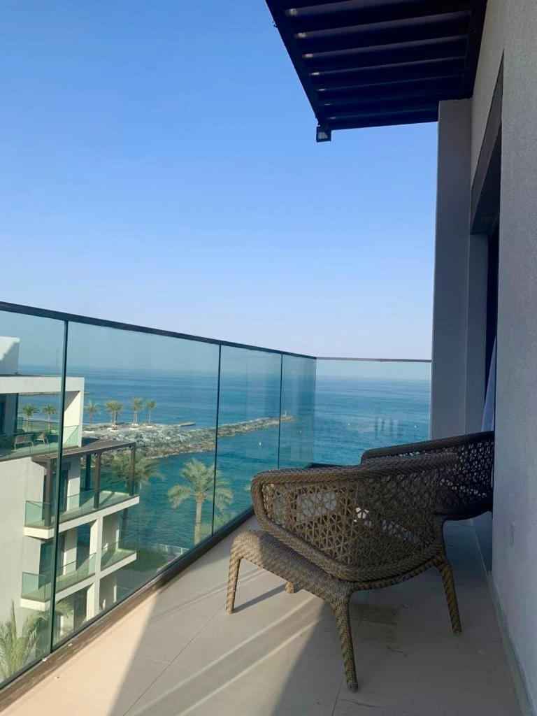 Ocean Mountain View Apartment at the Address Fujairah — 4-Star Luxury Hotel in Al Fujairah City, United Arab Emirates